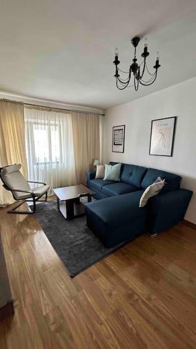 Georgiana'S Central Apartment Buzău Exteriör bild